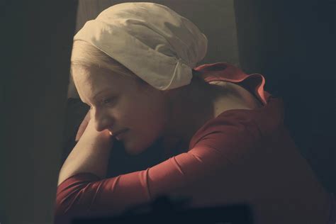 The Handmaid S Tale Der Report Der Magd Bild Elisabeth Moss 103