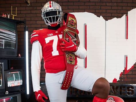 Ohio State Jordan Seaton In The Spotlight Buckeyes Staff Hits The Road