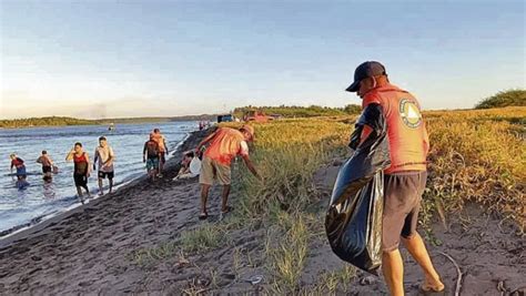 EL SALVADOR Quejas Por Basura Dejada En Playa Por Turistas