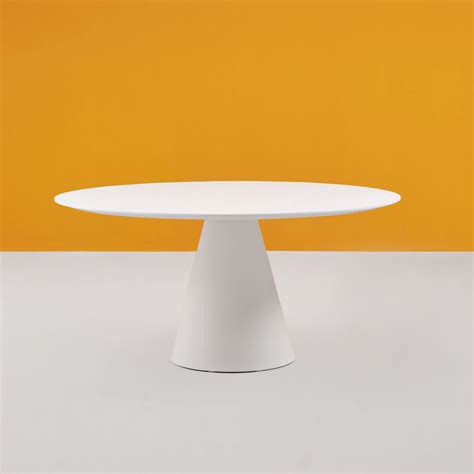 IKON table by Pedrali – Nomm Design