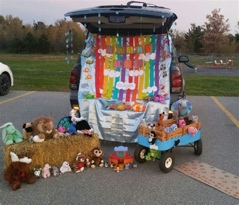 Noah's ark trunk or treat | Trunk or treat, Halloween decorations ...