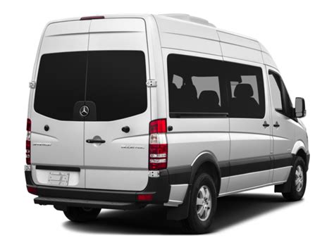 16 chỗ Mercedes Benz Sprinter - Dịch vụ Thuê xe Hoàng Đế