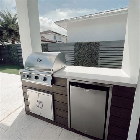 10 Small Outdoor Kitchen Ideas