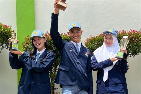 Masuk Peringkat Nasional Sma Terbaik Di Kotawaringin Barat Ini Menjadi