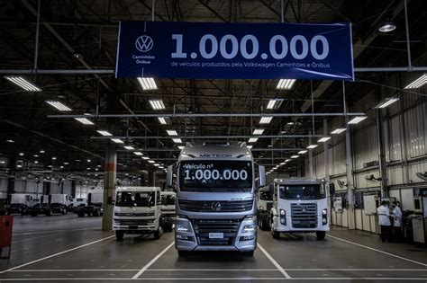 Volkswagen CaminhÕes E Ônibus Atinge O Marco De Um MilhÃo De VeÍculos