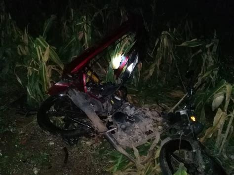 Muere una pareja que viajaba en moto al ser arrollados en José María