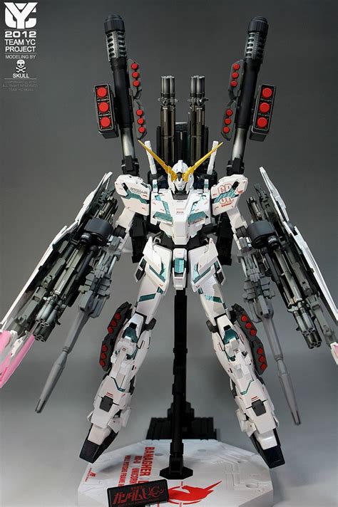 MG 1 100 Unicorn Gundam Full Armor Ver KA Paint Build By SKULL