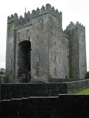 Bunratty Castle Actually Went There On My Walking Tour To Ireland