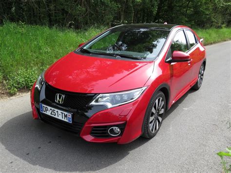 Photo 14 Essai Honda Civic 2015 Elle Ne Manque Pas De Style