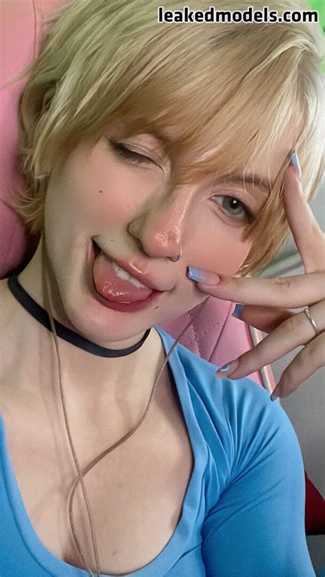 Akemy Sama Akemi Xoxo Akemy Sama Nude Leaks Onlyfans Photo