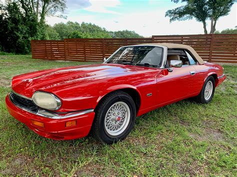 Jaguar Xjs Premier Auction