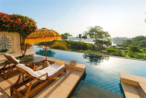 Top 5 Luxury Hotels in Udaipur, Rajasthan - Swan Tours