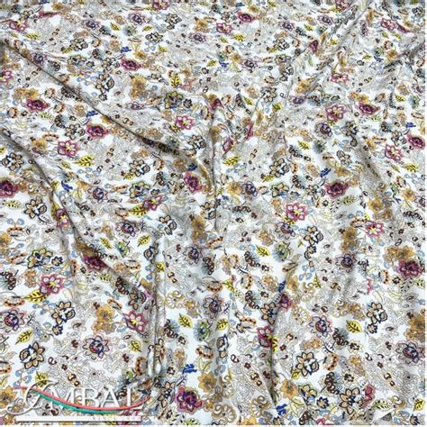 Вискозные ткани купить в Москве