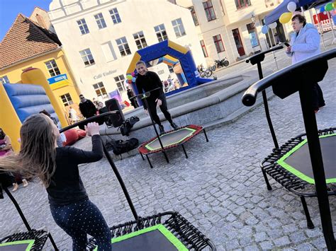 Mädchenparty beschließt 33 Brandenburgische Frauenwoche