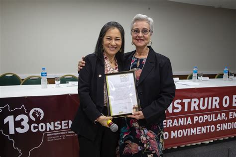 Parlamentares Entregam Homenagens Pelos 30 Anos Da Fisenge E 15 Anos Do