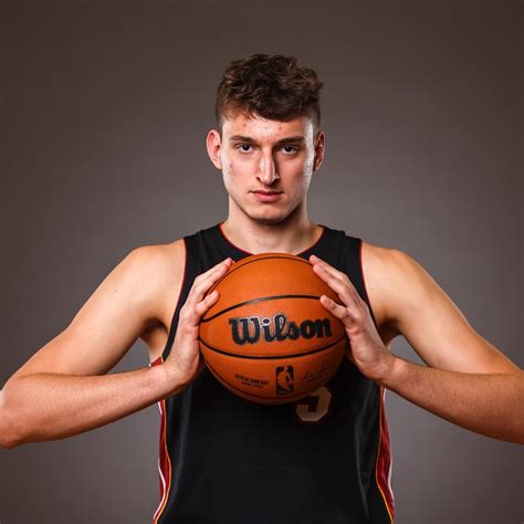 Player Spotlight Nikola Jovi Photo Gallery Nba