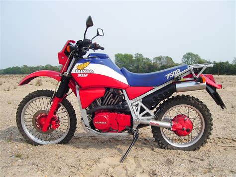 Review Of Honda XL 600 R 1985 Pictures Live Photos Description