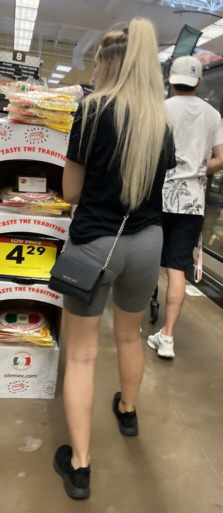 Huge Ass Teen With Big See Through VPL Spandex Leggings Yoga Pants