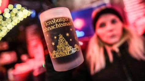 Das Kostet Der Gl Hwein Auf Dem Weihnachtsmarkt In Flensburg Shz