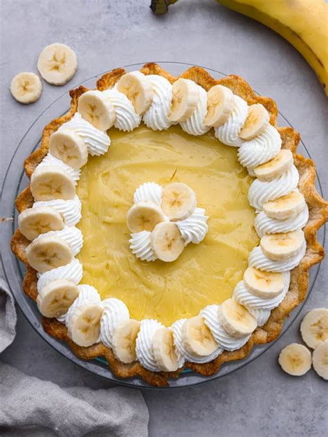 The Best Banana Cream Pie Recipe Therecipecritic