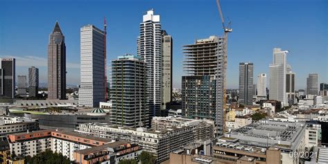 Frankfurt Skyline - SKYLINE ATLAS