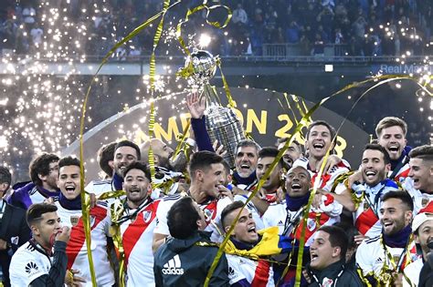 GALERIA River campeón de la Copa Libertadores en mas de 100 fotos