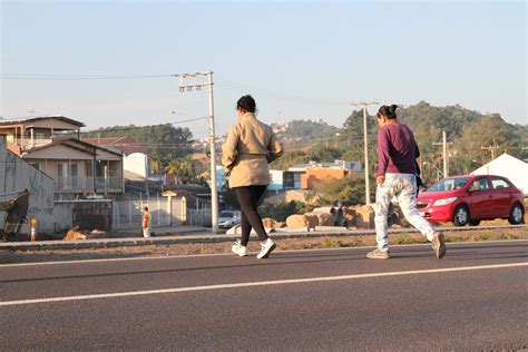 Tráfego Será Alterado Na Rs 118 Para Construção De Passarela No Trecho