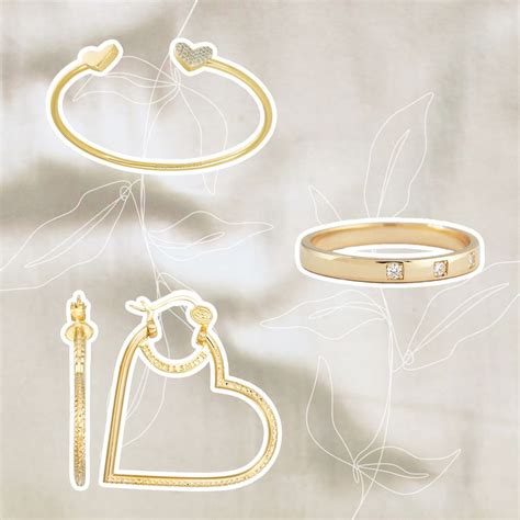 The 10 Best Mother’s Day Jewelry Pieces