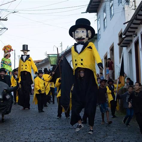 O Que Significa Lacaios - Zé Pereira dos Lacaios: conheça o bloco mais antigo do Brasil