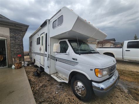 2001 Ford Adventurer Class C 27 Motorhome Rvs And Motorhomes Winnipeg Kijiji