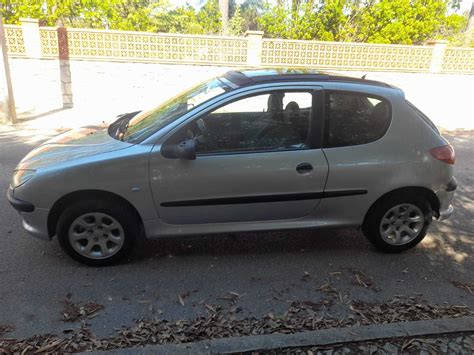 PEUGEOT 206 1 1 I teto panoramico bom estado geral 1º DONO Charneca De