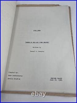 STAR TREK Script & Gene Rodenberry Lot Read Description 12 scripts + Signature | Original Star Trek