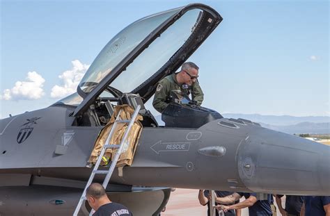 Des Learns F 16 Rescue Procedures At Laaf Article The United States