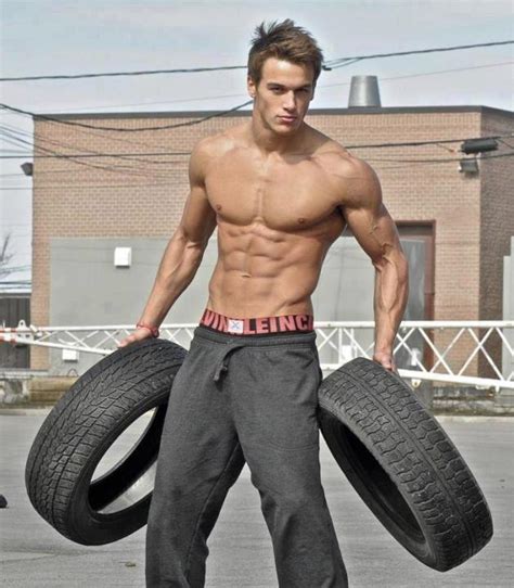 Fashion & Fitness: Men's Fitness