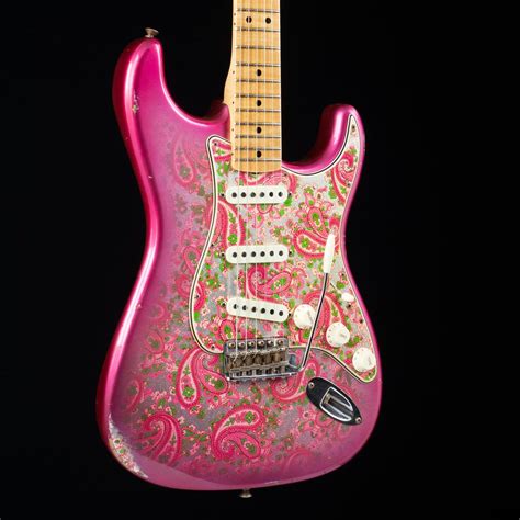 Fender Limited Edition 68 Pink Paisley Stratocaster Relic W Coa 0181