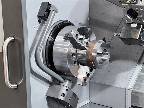 St 40y 15 Chuck A2 8 Y Axis Turning Center High Performance