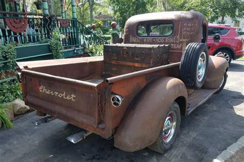 Distinctive Driver 1946 Chevrolet Pickup Barn Finds