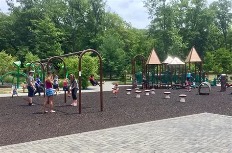 Things To Do At Van Saun County Park Paramus Nj Rockland Parent