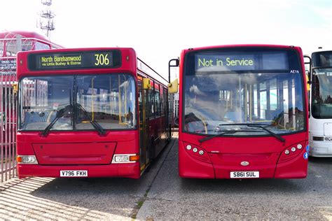 V796FKH SB61SUL At Sullivan Buses Yard South Mimms Flickr