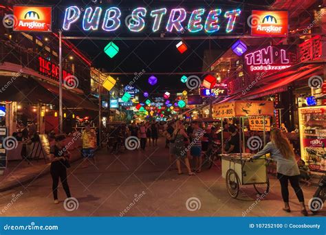 Siem Reap Cambodia 29th March 2017 Bars Restaurants And Lights