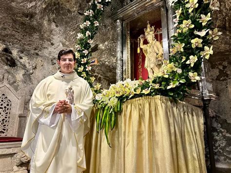 Reginaldo Manzotti Padre retorna às celebrações das missas após