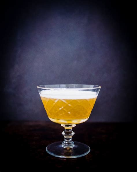 5 Classic Whisky Cocktails Every Adult Should Know Bacon Is Magic