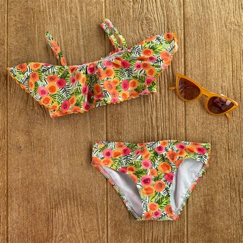 3 Hot Sexy Aliya Fowler Bikini Pics