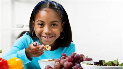 4 Ways To Promote A Healthy Diet To Your Children