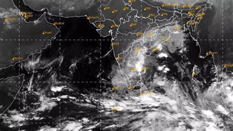 Mandous Cyclone Update Cyclone Mandous Landfall Update Tracking Map