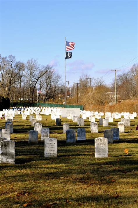 Military Headstones editorial stock photo. Image of headstone - 33503198