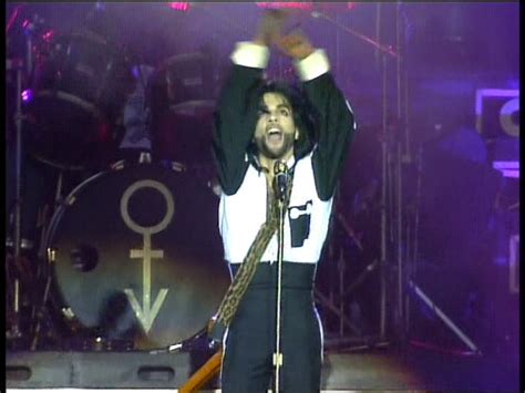 PRINCE EL CONCIERTO COMPLETO DE SU GIRA NUDE PyD