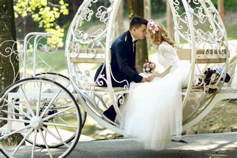 Why Fairy Tale Themes Are Big in Weddings Today | Fairy Tale Weddings