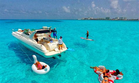 47 Four Winns Luxury Yacht Charter In Cancún Mexico Getmyboat