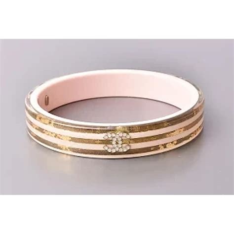 Chanel Bracelets Plastic ref.564027 - Joli Closet